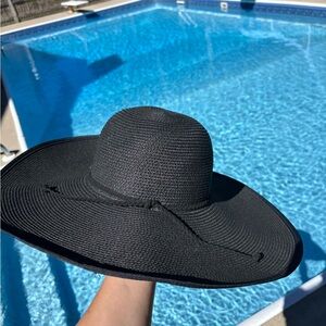 Chic Black Sun Hat for Women